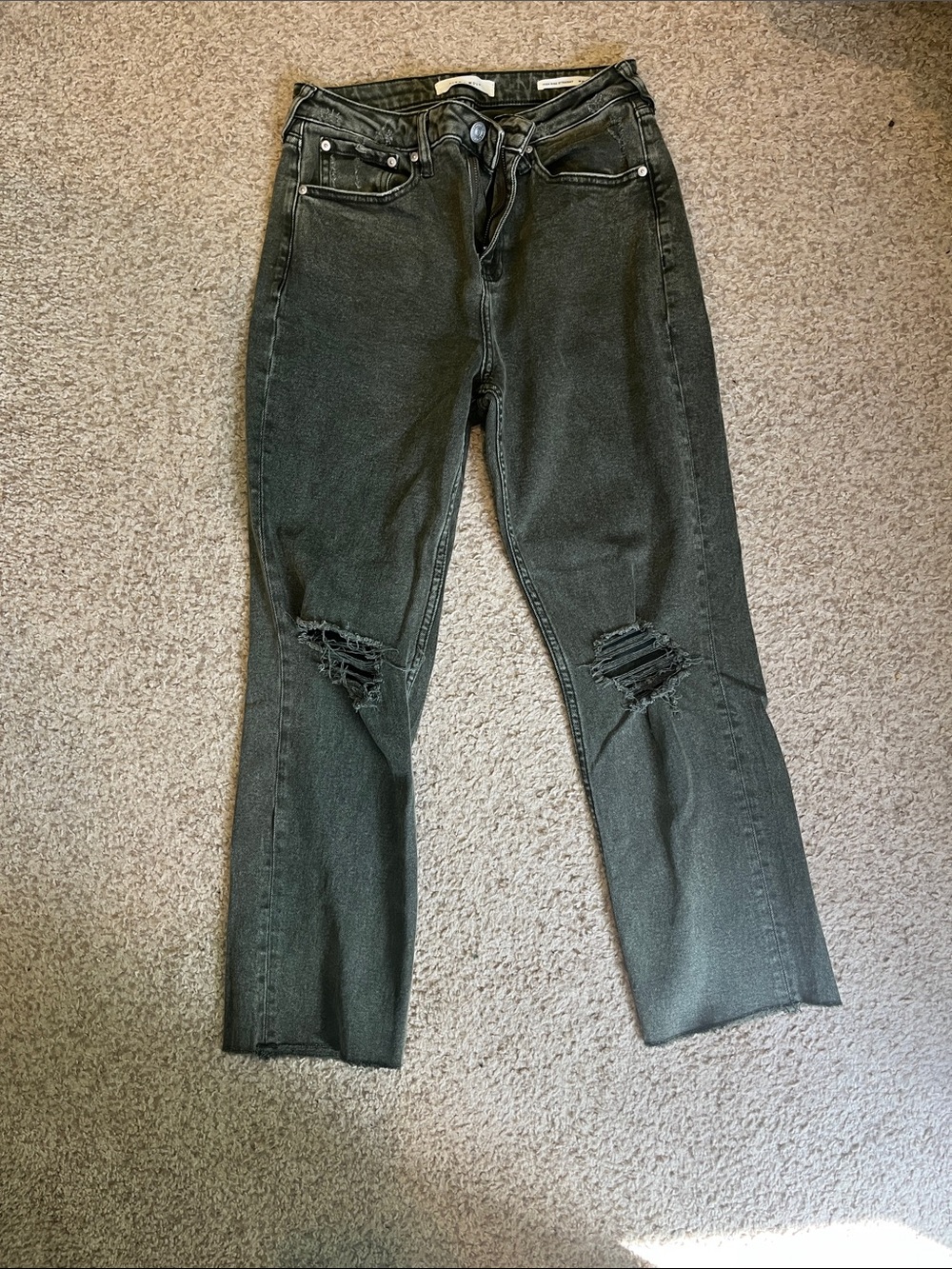 Cleo + Wolf high rise straight jeans. Size W28/L27